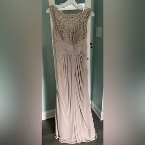 Sleeveless full length gown, sz 16, mesh with corded lace Never worn!